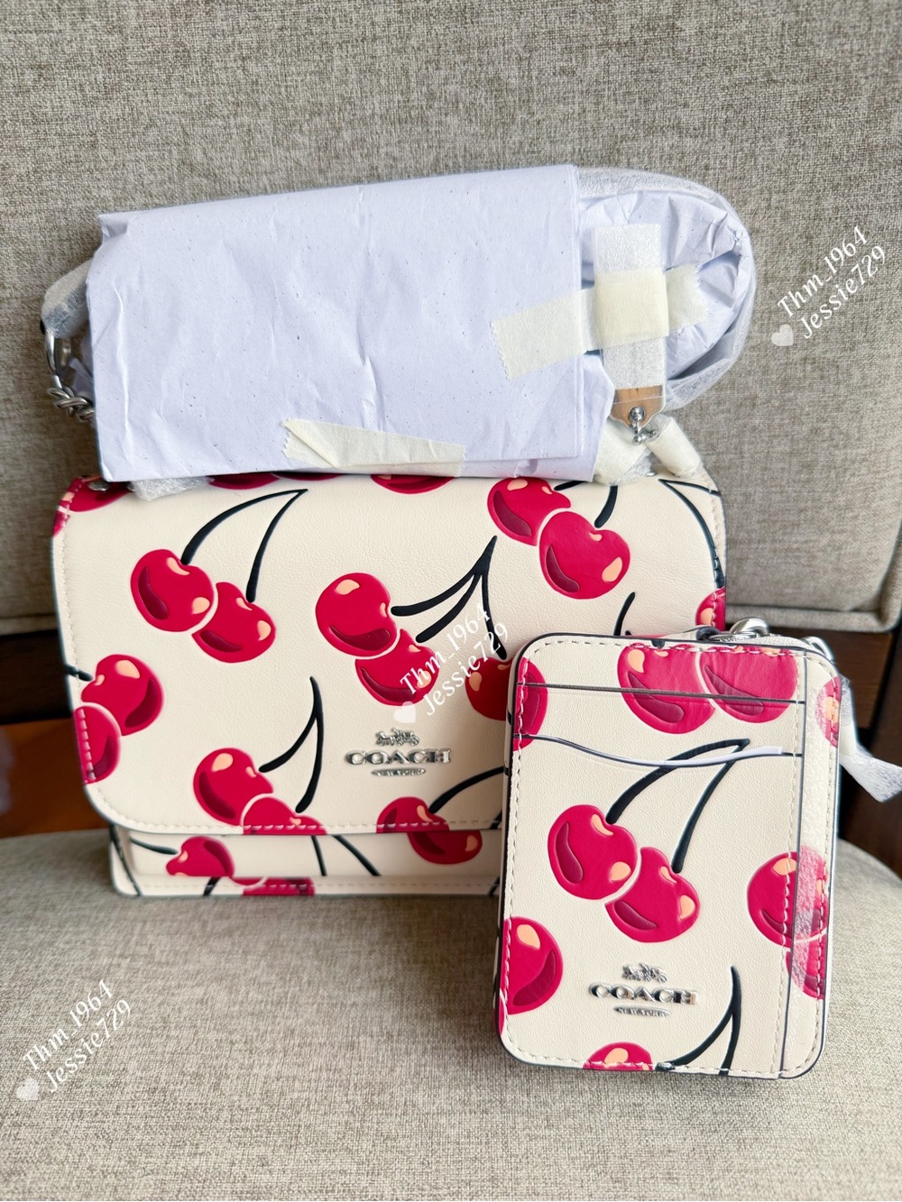 NWT！2PCS COACH Mini Klare Crossbody Bag With Cherry Print（CY717）And Card Case